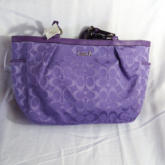 Coach Violet 12cm Signature Tote Bag F17726  NWT - Picture 1 of 14